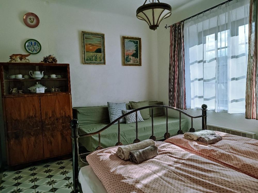 Ubytovani Pod Jilmem Zar Pokoj fotografie